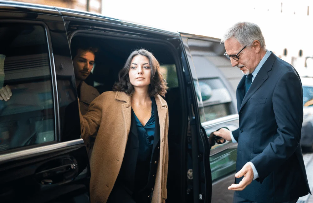 Travel Around Your Flight Schedule- mushycabs.co.uk
